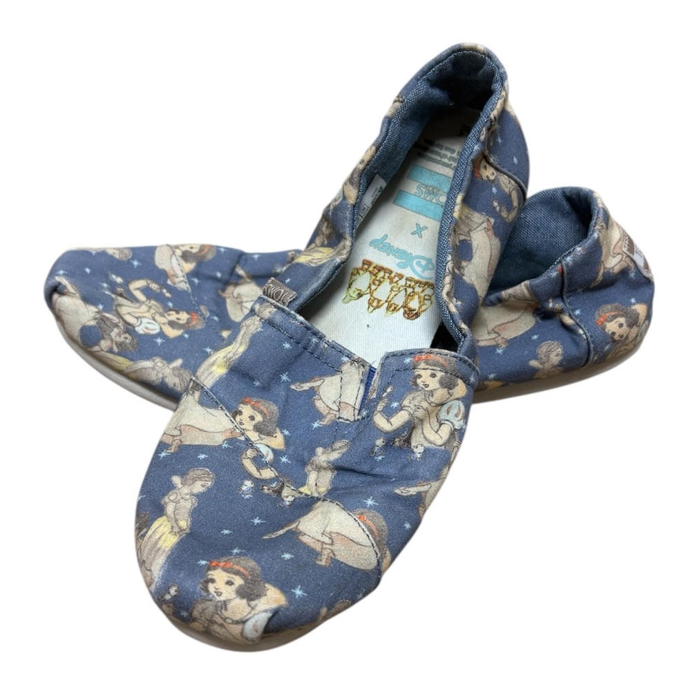 TOMS x Disney limited edition 2018 princess collection Snow White slip on shoes